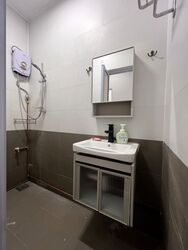Serangoon Garden Estate (D19), Terrace #450637641